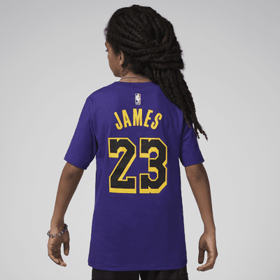 LeBron James Los Angeles Lakers Statement Edition Jordan NBA-s póló nagyobb gyerekeknek