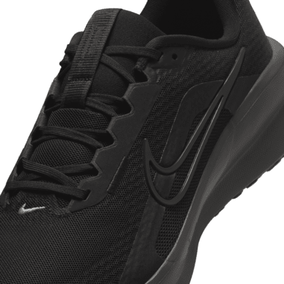 Tenis de correr en carretera para hombre (extraancho) Nike Downshifter 13