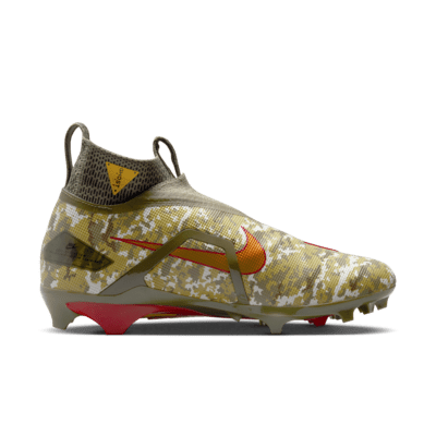 What Pros Wear: Travis Kelce's Nike Alpha Menace Pro 1 Cleats