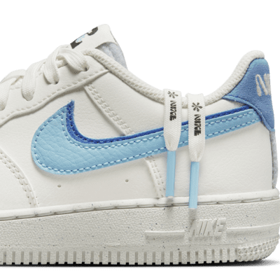 Biblioteca troncal Fabricante ignorancia Nike Force 1 LV8 2 Younger Kids' Shoes. Nike IN