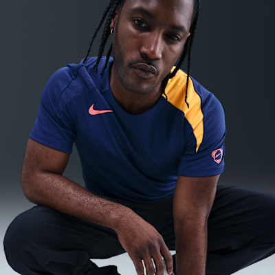 Playera de fútbol Dri-FIT para hombre Nike Strike