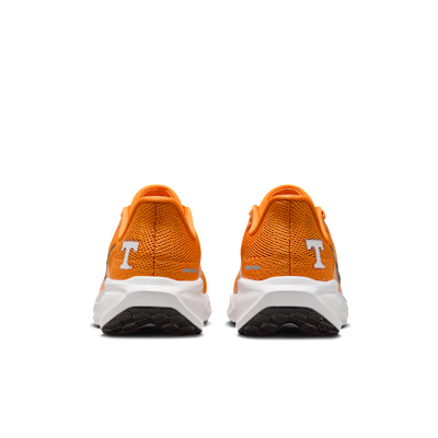 Tennessee Pegasus 41 Men's Nike College Road Running Shoes