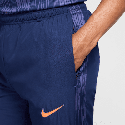 Nike Academy+ Men's Soccer Pants