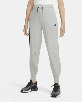 Nike Sportswear Tech Fleece Damesbroek. Nike BE