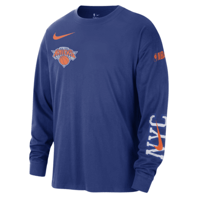 New York Knicks Courtside City Edition Men's Nike NBA Max90 Long-Sleeve T-Shirt