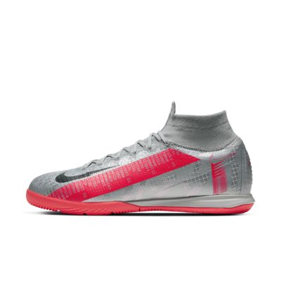 indoor and outdoor soccer shoes