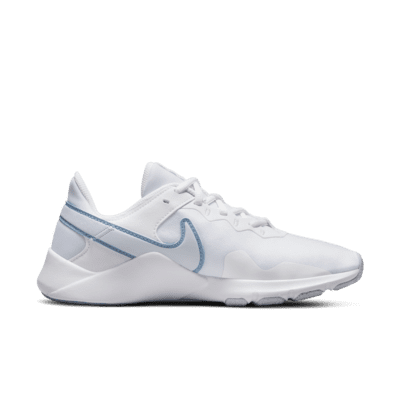 nike legend essential 2 ladies