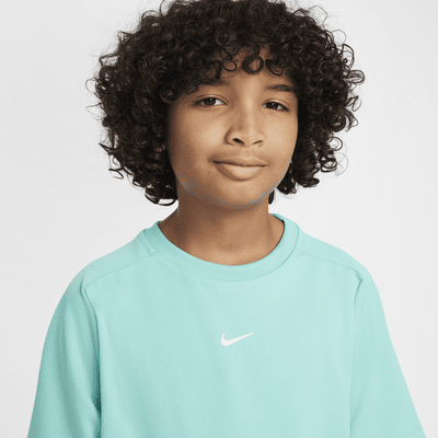 Playera de entrenamiento con gráfico Dri-FIT Nike Multi para niño talla grande