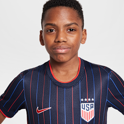 Jersey de futbol Nike Dri-FIT Replica de la Selección de Futbol Femenino de Estados Unidos visitante 2025 Stadium (equipo femenino) para niños talla grande