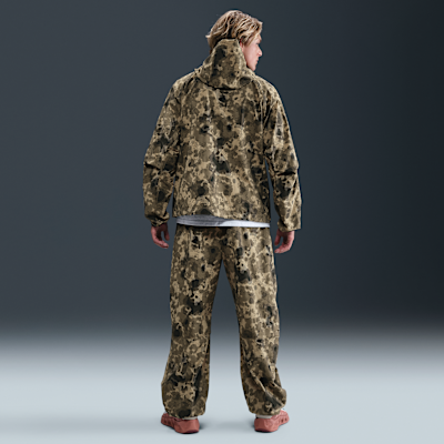 Pants de tejido Woven Dri-FIT camuflajeados de ajuste holgado para hombre Nike Tech