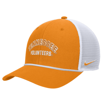 Gorra de rejilla universitaria con cierre a presión Nike Tennessee