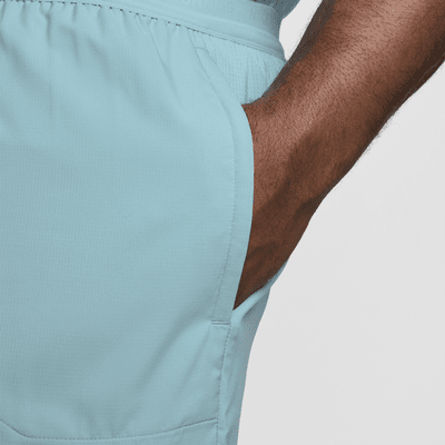 Shorts de correr Dri-FIT de 18 cm con forro de ropa interior para hombre Nike Stride