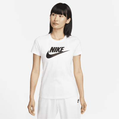 Nike Sportswear Essentials Women's Logo T-Shirt