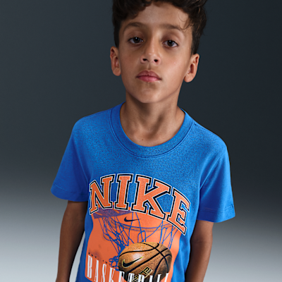 Playera para niños talla grande Nike Sportswear