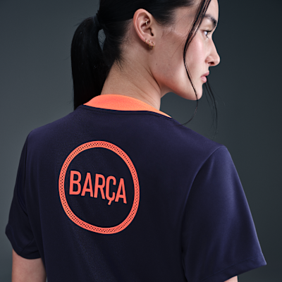 FC バルセロナ アカデミー プロ サード ウィメンズ ナイキ Dri-FIT トータル 90 サッカー プレマッチ トップ