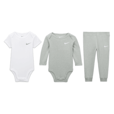 Nike Baby Essentials