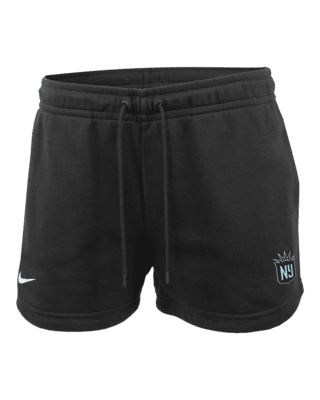 Black nike hotsell soccer shorts womens