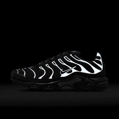 Nike Air Max Plus Premium Erkek Ayakkabısı