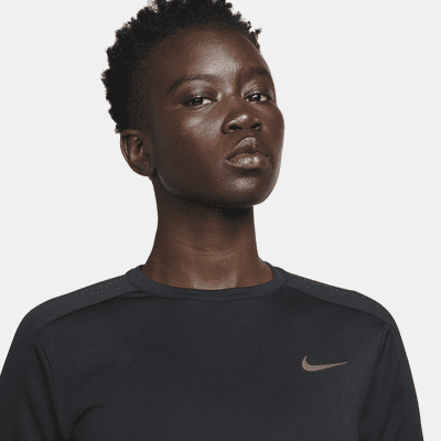 Nike Dri-FIT-løbetrøje med rund hals til kvinder