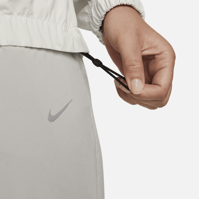 Γυναικείο τζάκετ για τρέξιμο Nike Storm-FIT Swift