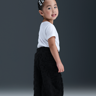 Conjunto de sudadera con gorro sin cierre y pants infantil Nike Cozy