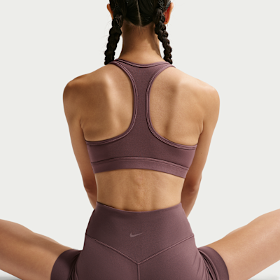 Nike Swoosh 中度支撐型女款襯墊運動內衣