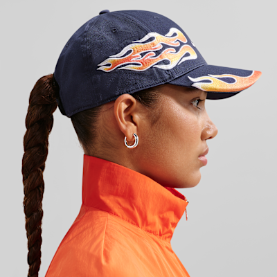 Nike Club Structured OG Flame Cap