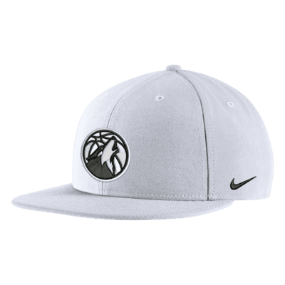 Gorra con cierre con broche a presión de la NBA Nike Minnesota Timberwolves City Edition