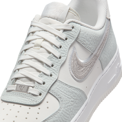 Chaussure Nike Air Force 1 '07 LV8 pour homme
