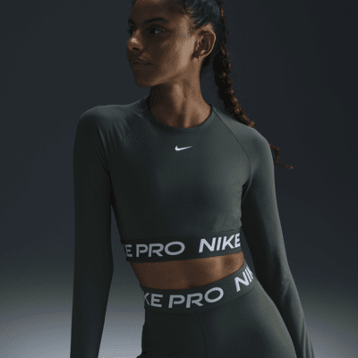 Haut court à manches longues Dri-FIT Nike Pro pour femme