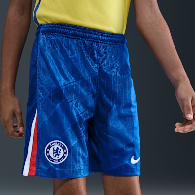 Chelsea F.C. 2025/26 Stadium Home Older Kids' Nike Dri-FIT Football Replica Shorts