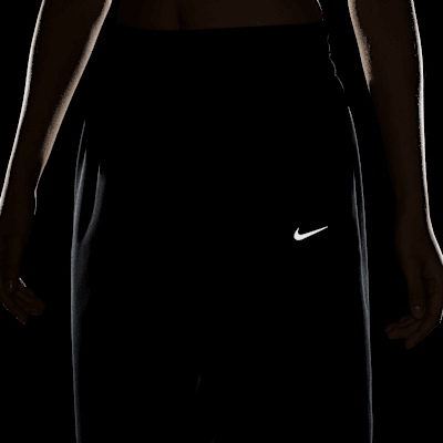 Nike One Women's Dri-FIT High-Waisted 7/8 Joggers