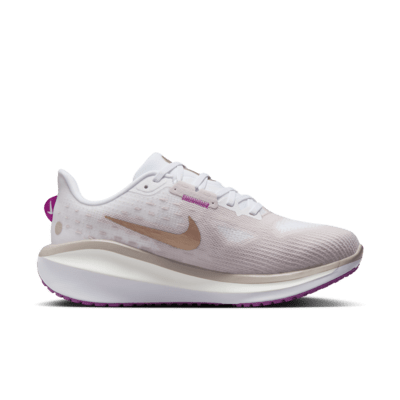 Tenis de correr en carretera para mujer (extraancho) Nike Vomero 17