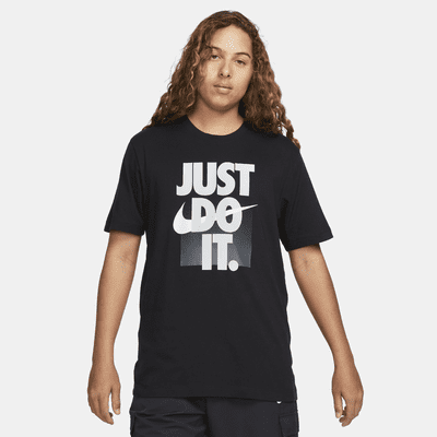 Nike Sportswear Men's T-Shirt