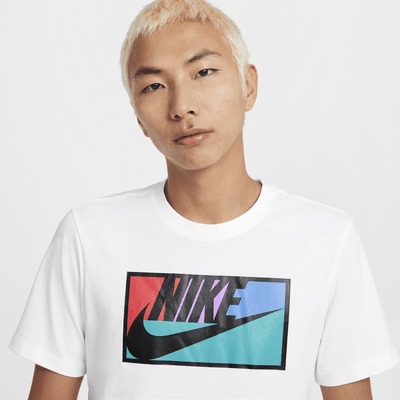 Nike Sportswear 男款 T 恤