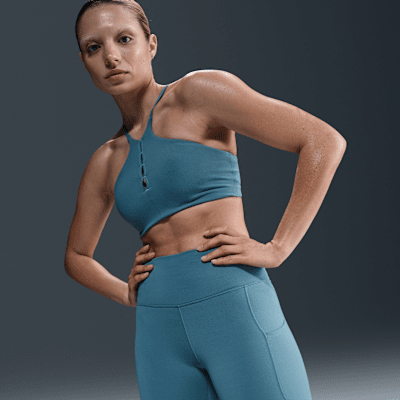 Shorts de ciclismo con bolsillos de tiro alto de 20 cm para mujer Nike One