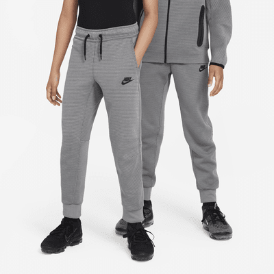 Nike Sportswear Tech Fleece Older Kids' (Boys') Winterized Trousers. Nike AU