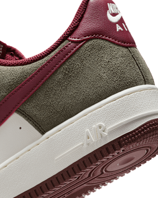 Nike Air Force 1 '07 LV8