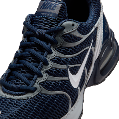 ナイキ エア マックス トーチ 4 メンズシューズ