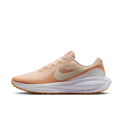Nike Revolution 8