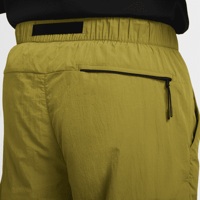 Pantalon cargo tissé Nike Tech pour homme