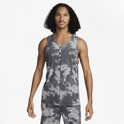 Atrás, atrás, atrás parte Reposición Diariamente Nike Dri-FIT Men's All-Over Print Sleeveless Yoga Top. Nike CZ
