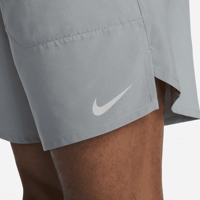 Nike Stride Men's Dri-FIT 7" Unlined Running Shorts