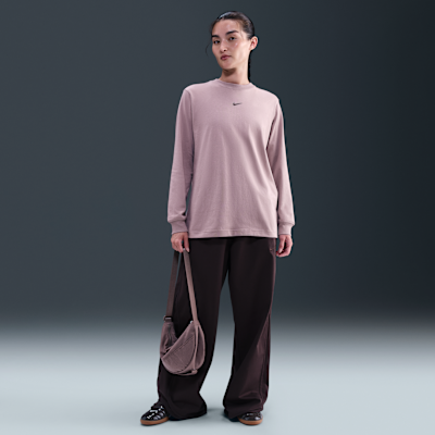 Nike Sportswear Women's Loose Long-Sleeve T-Shirt