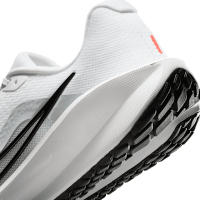 Nike Downshifter 13 Men's Road Running Shoes