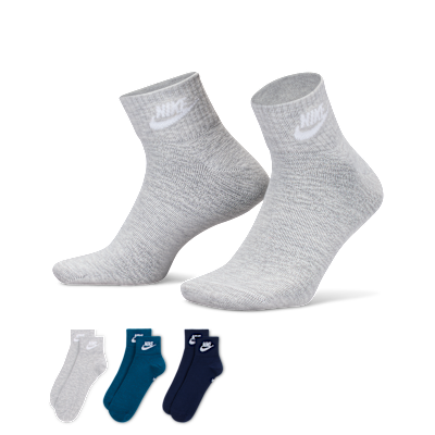 Nike Everyday Essential