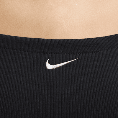 Nike Sportswear Chill Knit tettsittende, kort ribbestrikket camikjole til dame