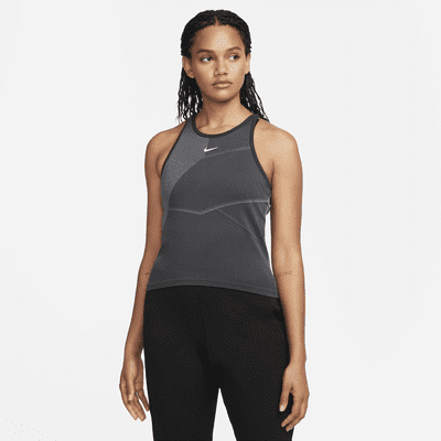 Nike Dri-FIT ADV Aura Women's Slim-Fit Training Tank Top. Nike.com