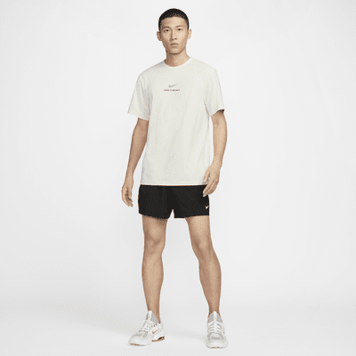 Nike Hyverse 男款 Dri-FIT UV 短袖上衣