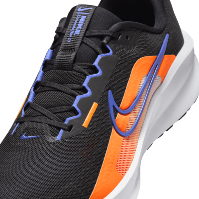 Tenis de correr en carretera para hombre (extraancho) Nike Downshifter 13